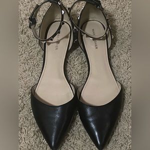 Ladies flats